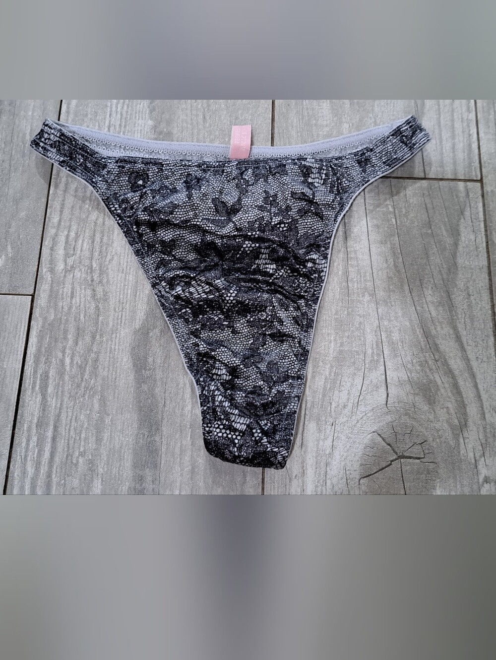 Victoria Secret Thong M